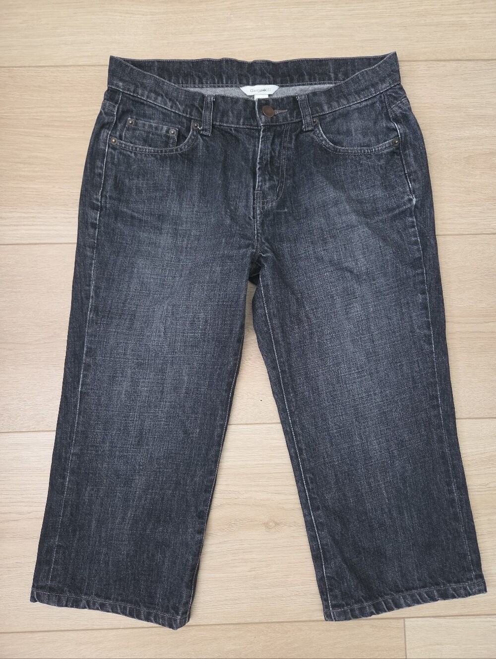 Garnet Hill Black denim bermuda shorts Women's size 4 Jorts